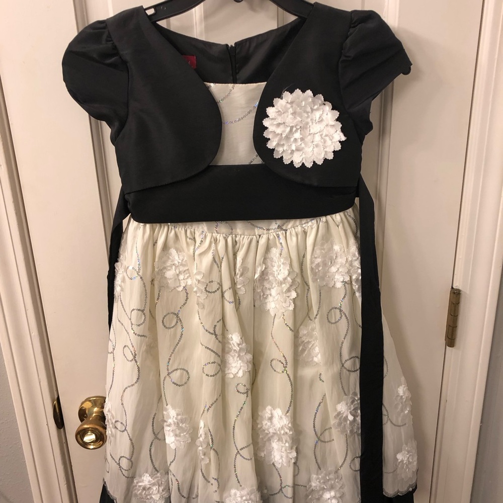 Elegant Black and White Dress with Floral Accents